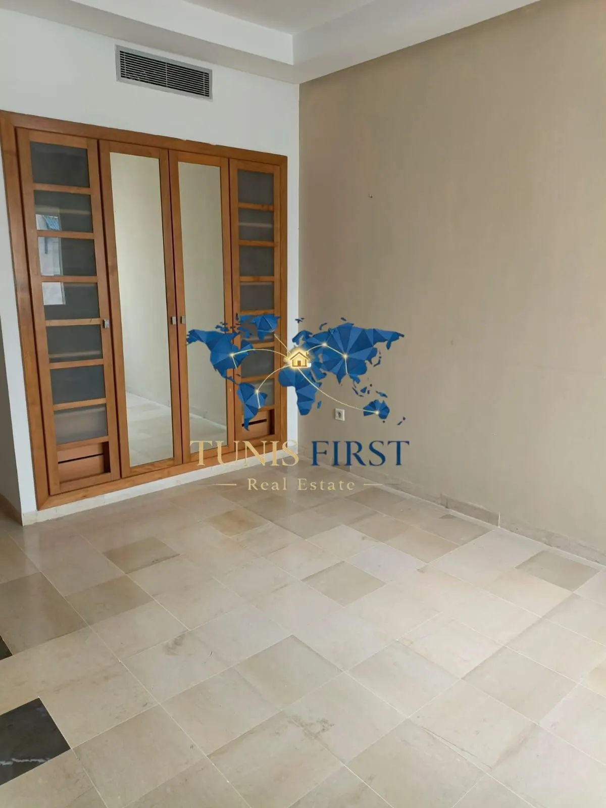 A louer un bel Appartement S+3 à Sidi Daoud — Tunisie