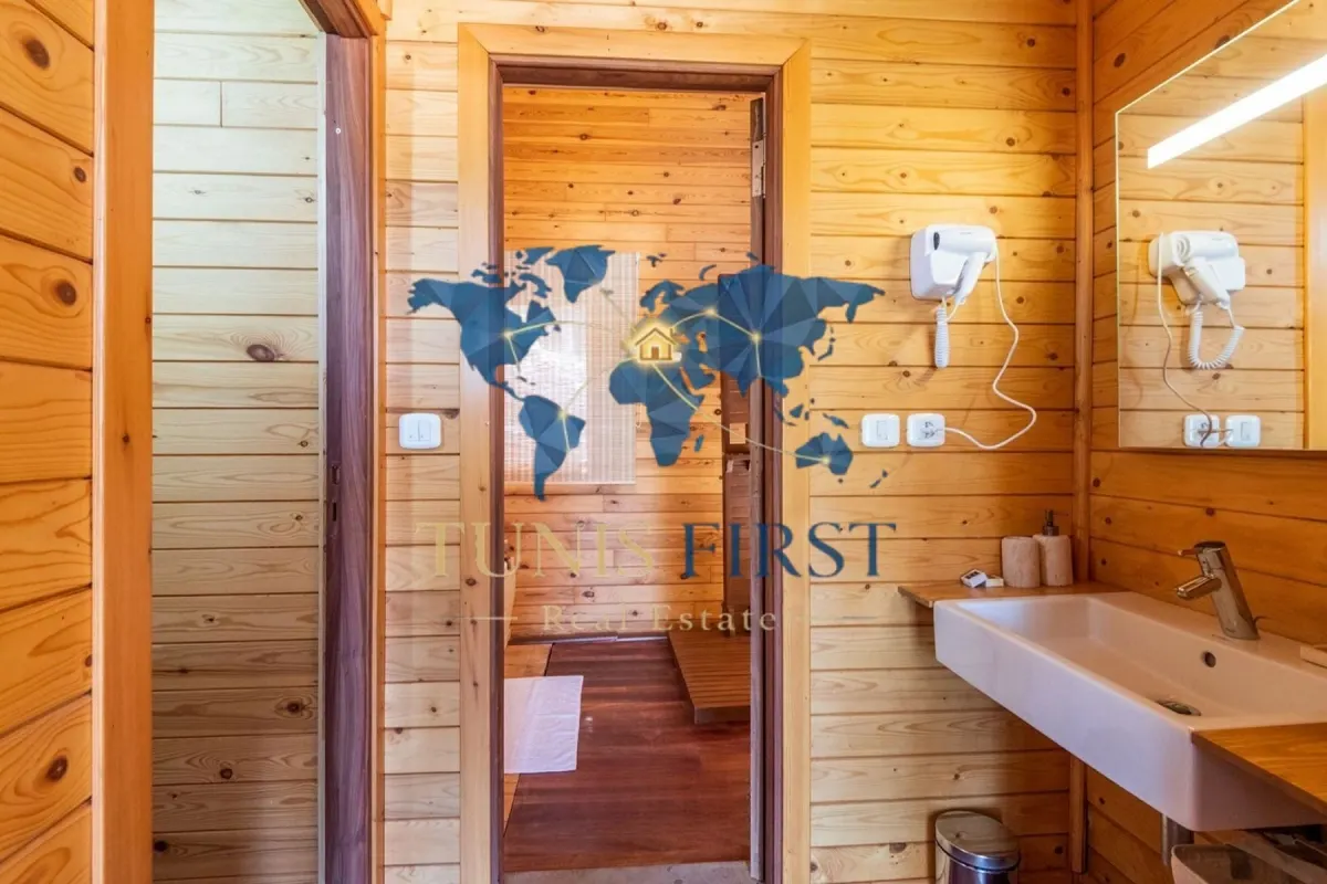 CHALETS A L'EAU THERMALE — Beni Mtir