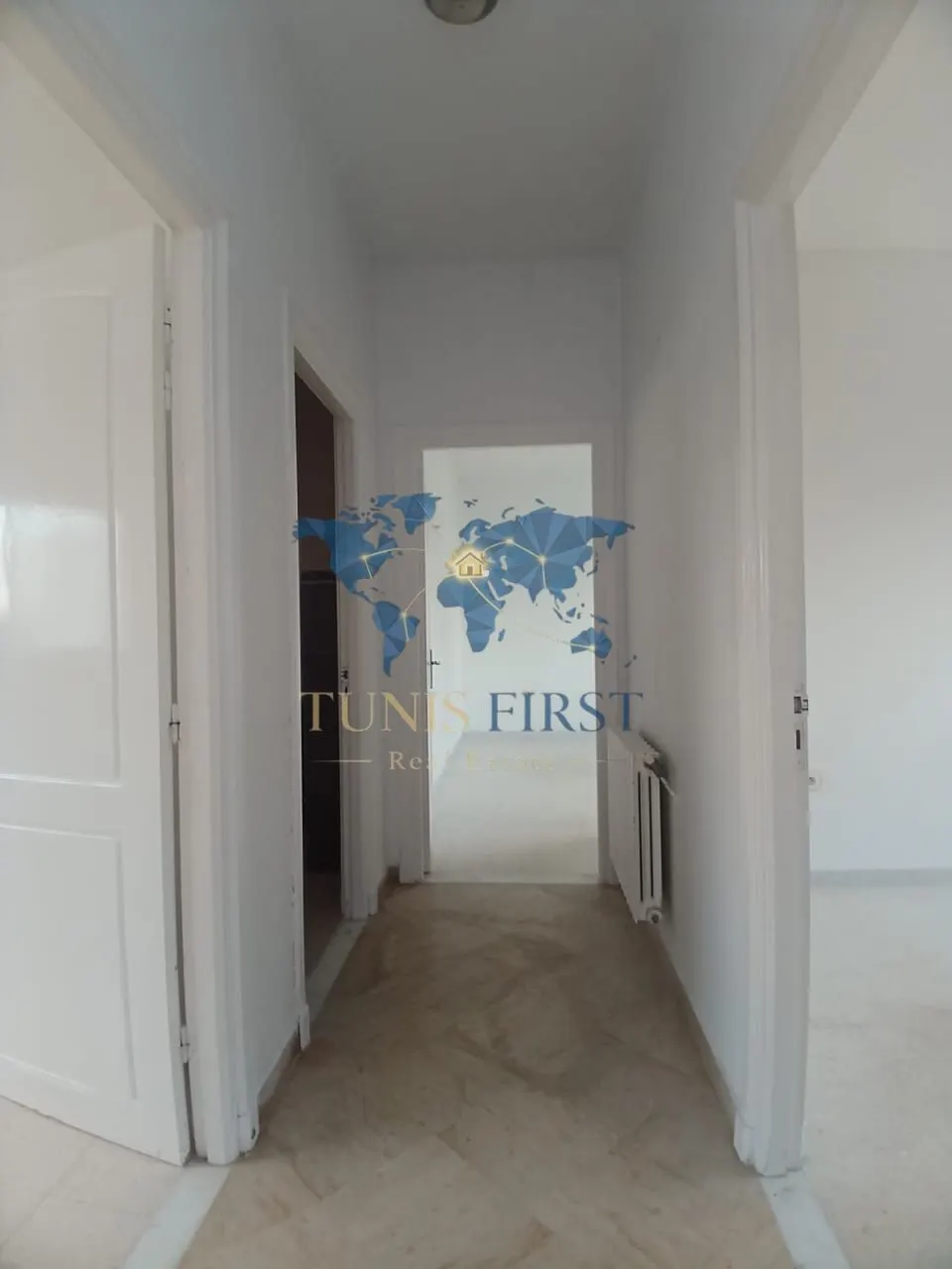 A louer duplex S+3 à La Marsa — Cité Les Pins - El Maalaga
