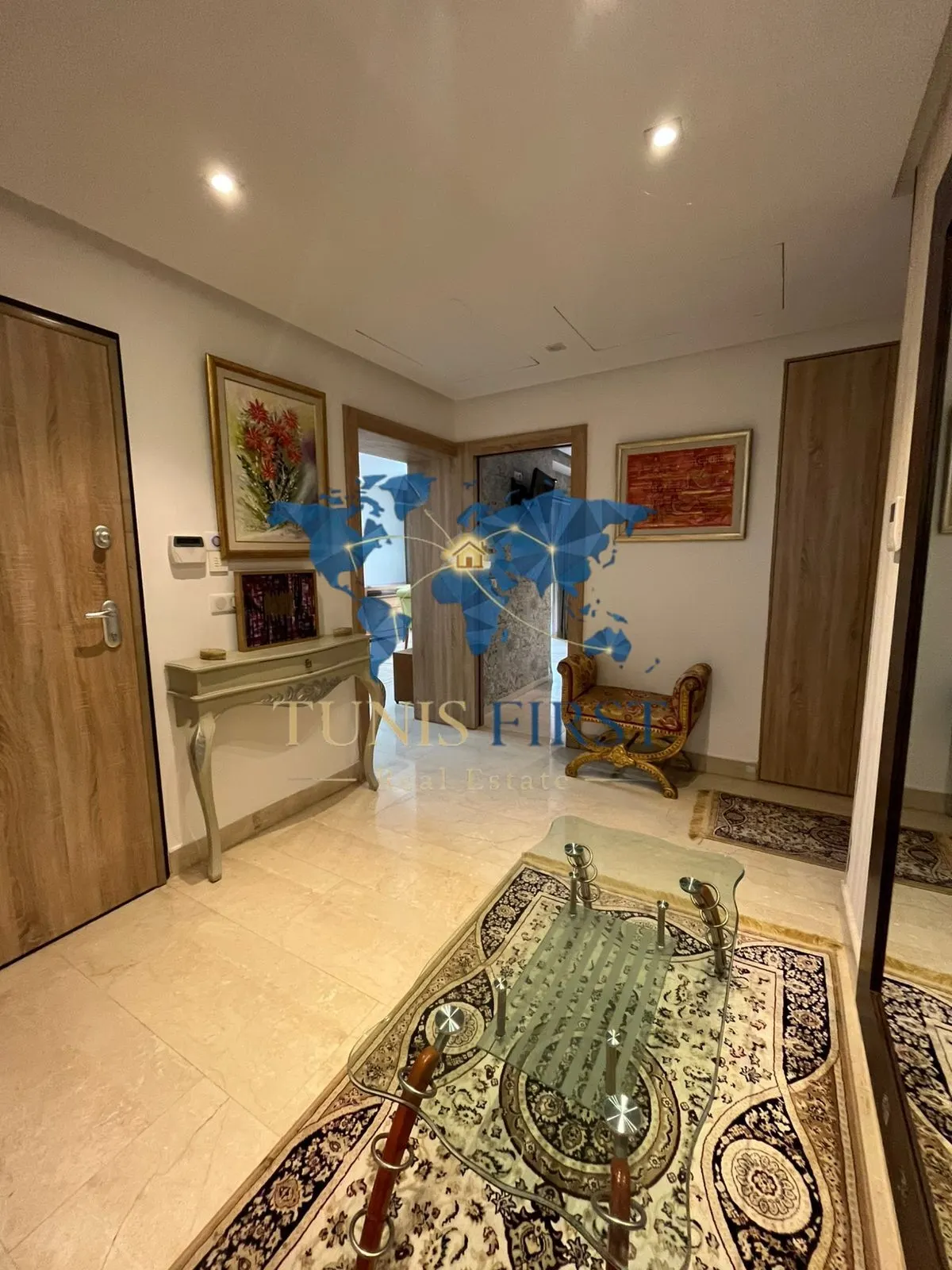 A louer appartement S+2 meublé à Gammarth  avec piscine — Gammarth