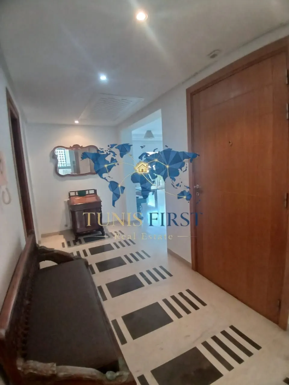 A louer appartement S+3 meublé au coeur de Marsa plage — Marsa Plage