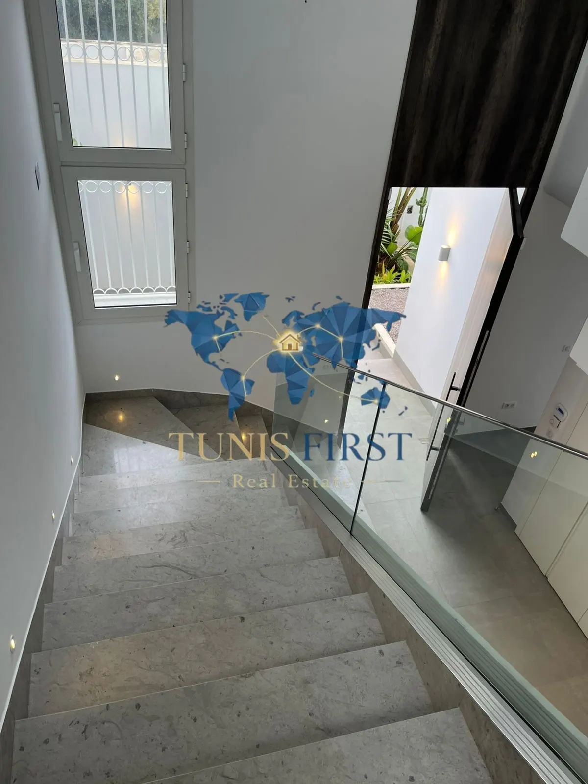 A louer une villa s+4 à Gammarth — Gammarth