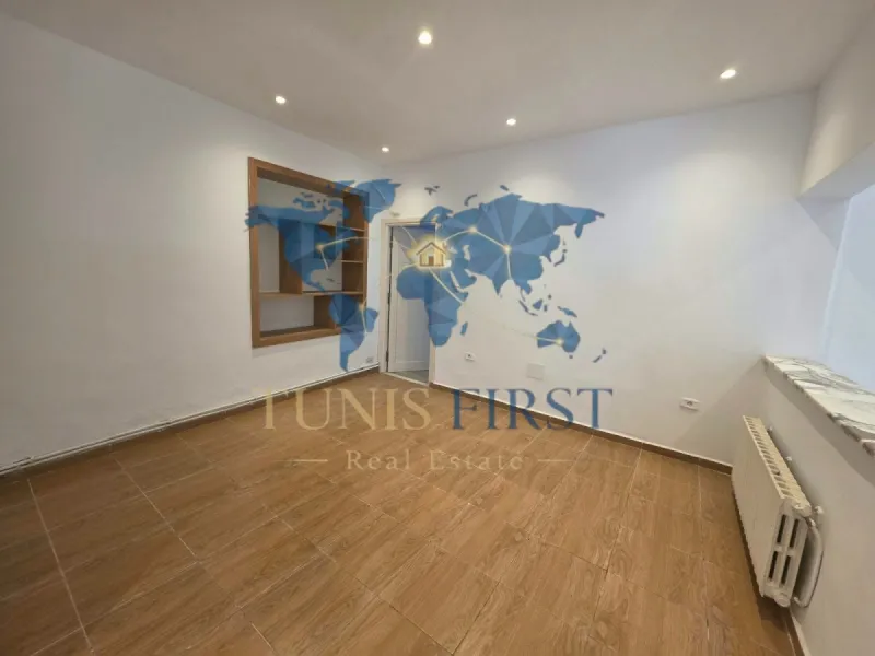 A Louer Appartement S+2 Vide à Cité EL Wifak, La Marsa — Marsa Ennassim