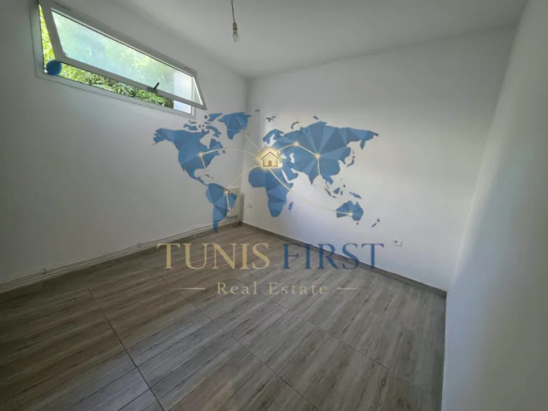 A Louer Appartement S+2 Vide à Cité EL Wifak, La Marsa — Marsa Ennassim