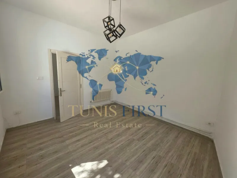 A Louer Appartement S+2 Vide à Cité EL Wifak, La Marsa — Marsa Ennassim