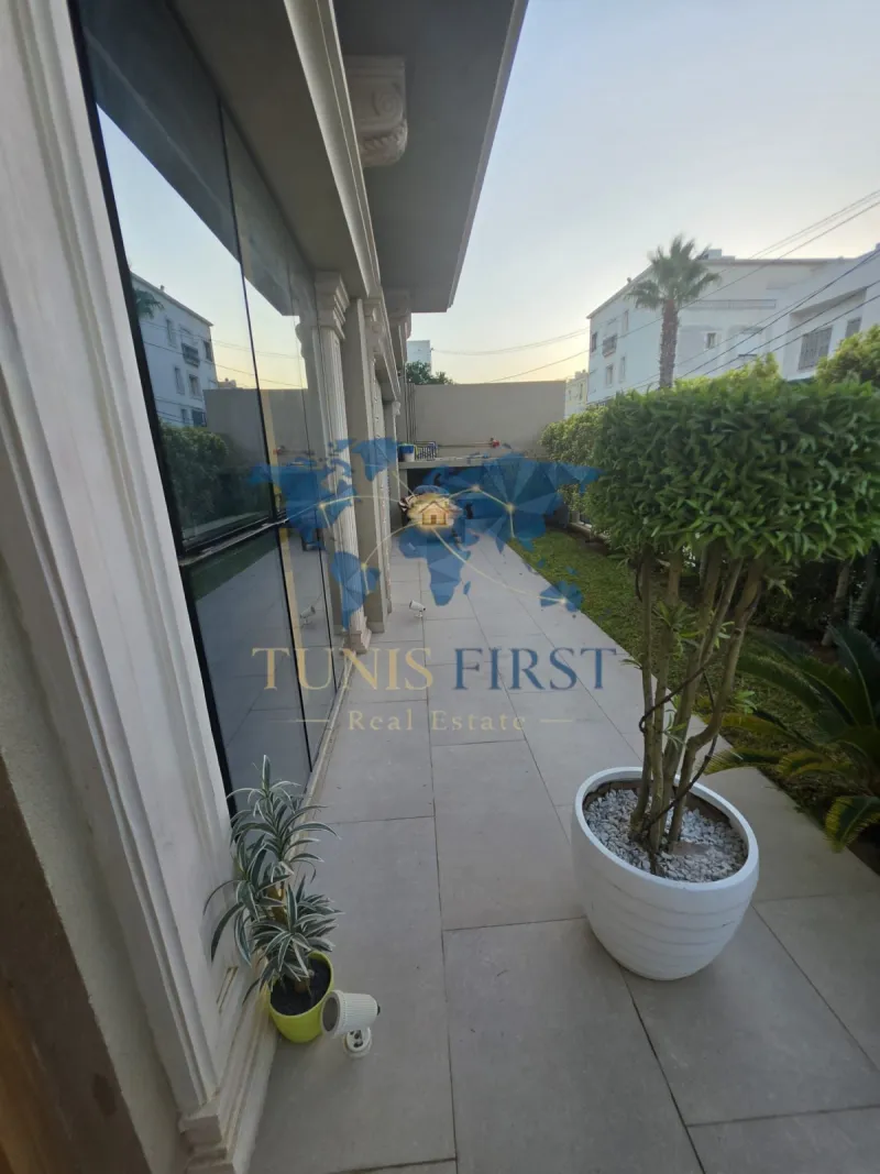 A Louer Appartement S+2 de Luxe à La Marsa