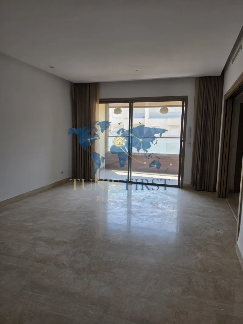 A Louer Appartement S+2 à Gammarth — Gammarth