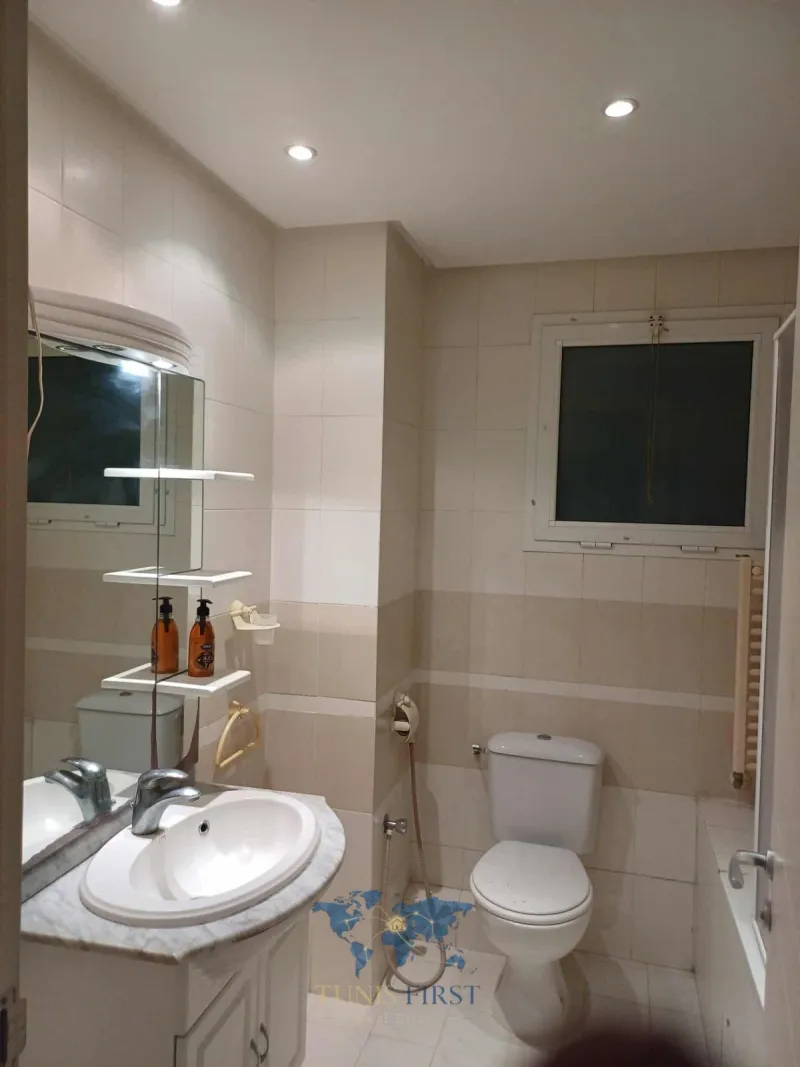 A Louer Appartement S+1 Meublé à Ennasr 2 — Cite Ennasr 2