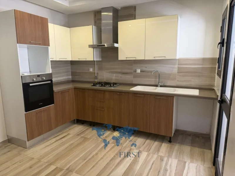 A Louer Appartement S+2 Vide à La Soukra — La Soukra