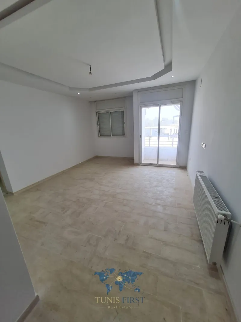 A Louer Bureau A+3 à Ain Zaghouan Nord