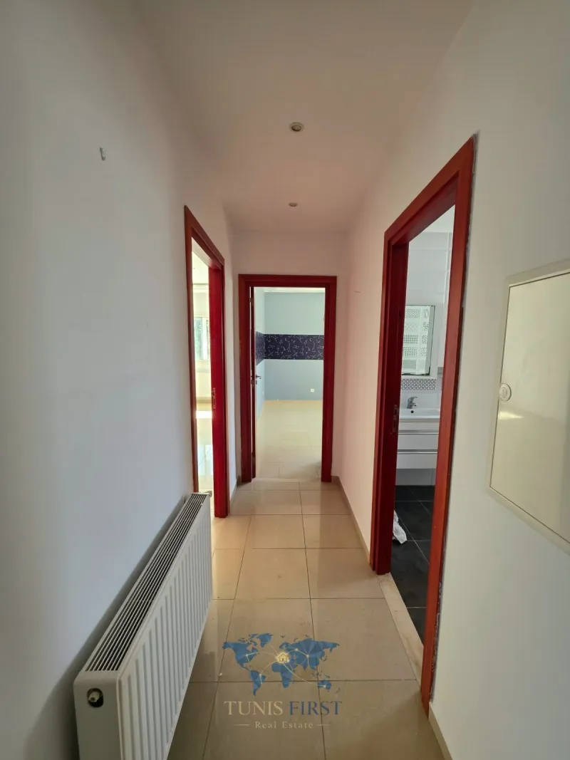 A Louer Duplex S+3 à La Marsa Sidi Abd Laziz — Sidi abdelaziz
