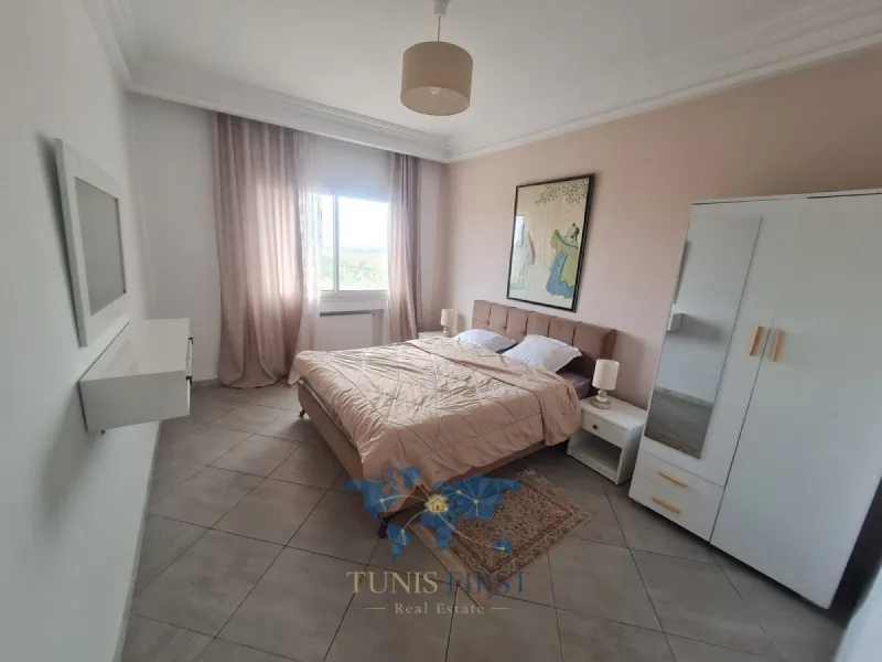A louer Appartement S+2 Meublé aux  Berges du Lac 2 — Les berges du lac 2