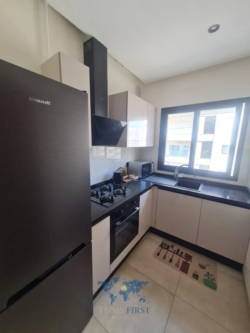A louer Appartement S+1 Meublé aux  Jardins de Carthage — La Marsa