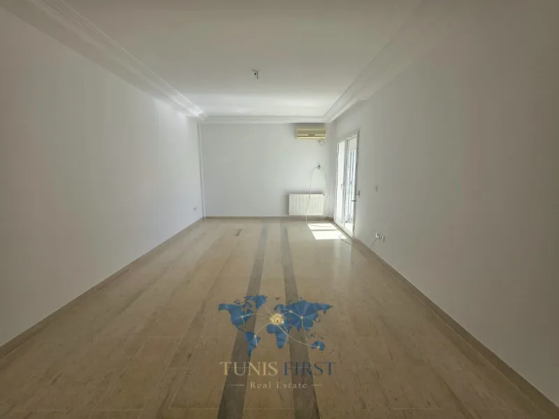 A vendre appartement S+2  à Cité EL Khalil, La Marsa — Cite El Khalil