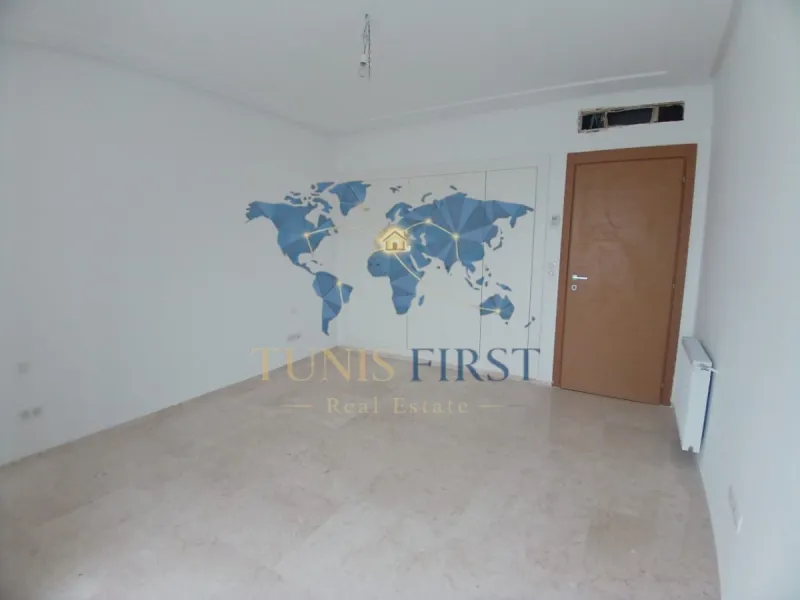 A vendre appartement S+2  à Gammarth — Gammarth