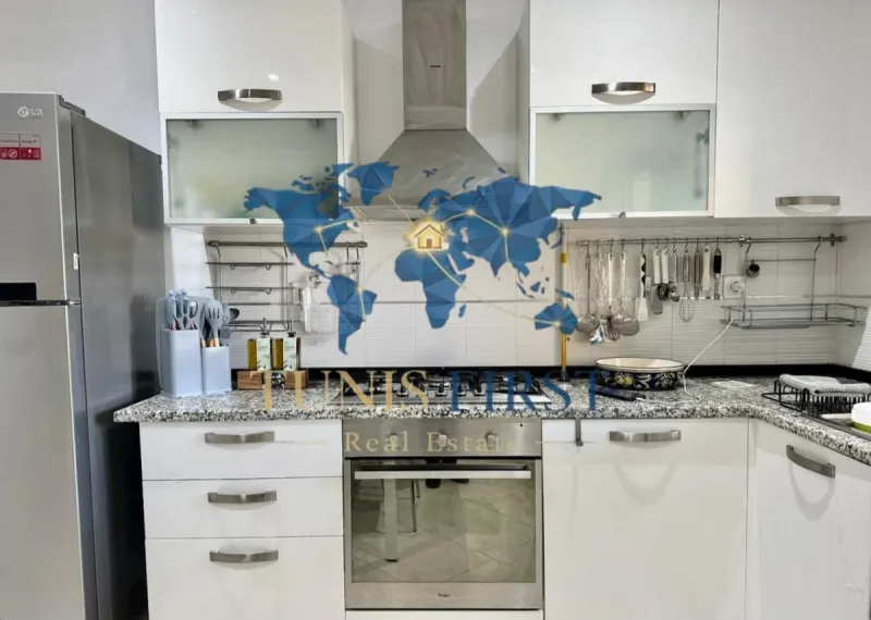 A louer appartement S+3 meublé à Gammarth avec vue mer — Gammarth