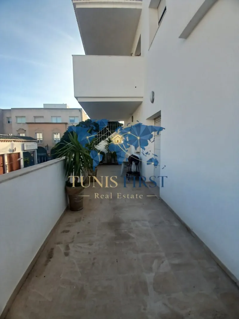 A louer appartement S+3 meublé au coeur de Marsa plage