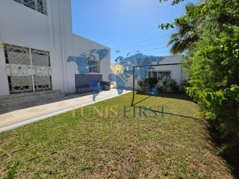 A louer villa S+4 à Carthage — Carthage