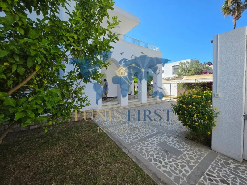A louer villa S+4 à Carthage