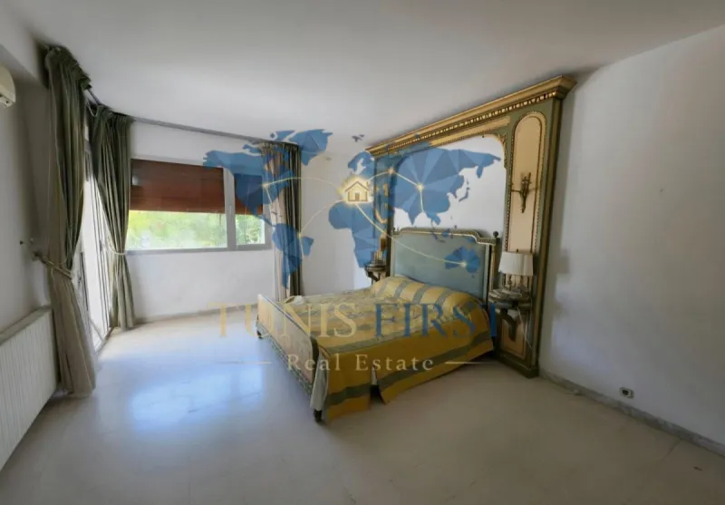 A vendre une villa style arabesque avec vue panoramique sur mer à Carthage — Carthage
