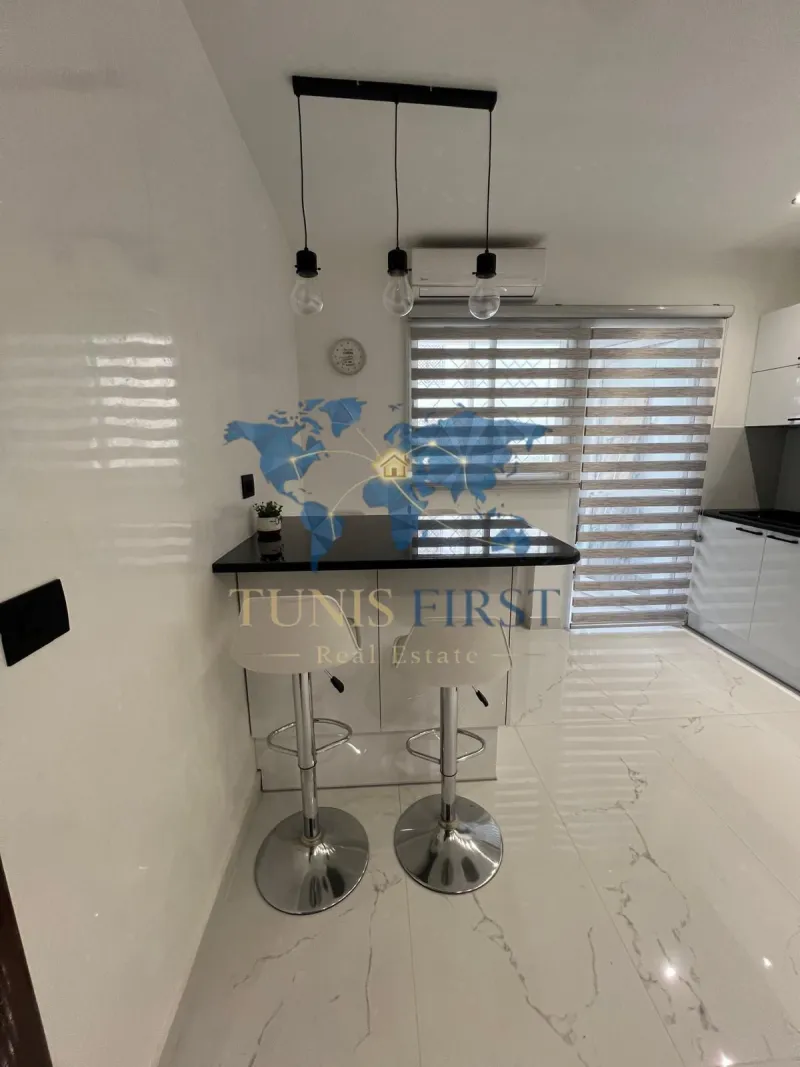 A Louer Appartement S3 Meublé à La Marsa — Cite Bhar Lazreg