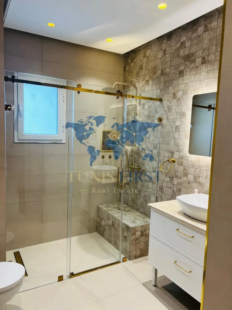 A Louer Appartement S3 Meublé à La Marsa — Cite Bhar Lazreg