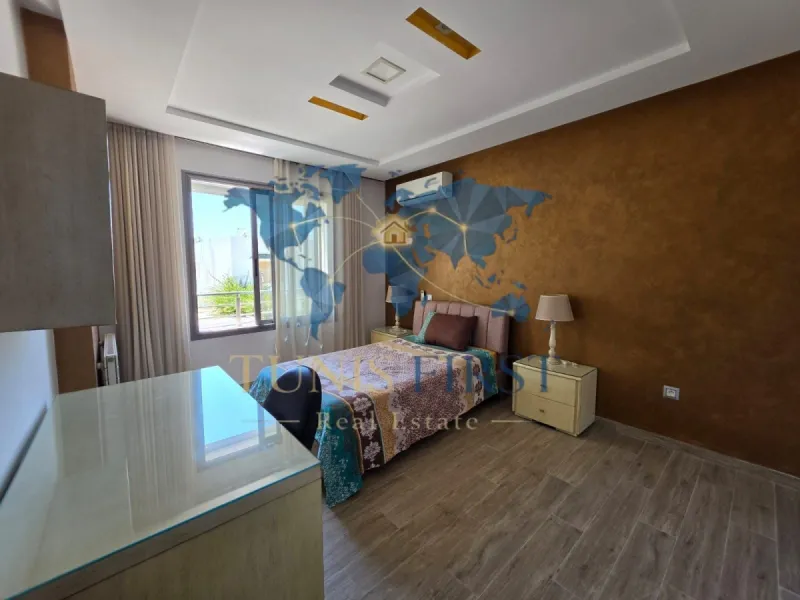 A Louer Grandiose Villa avec piscine Meublé à La Marsa — Marsa Ennassim