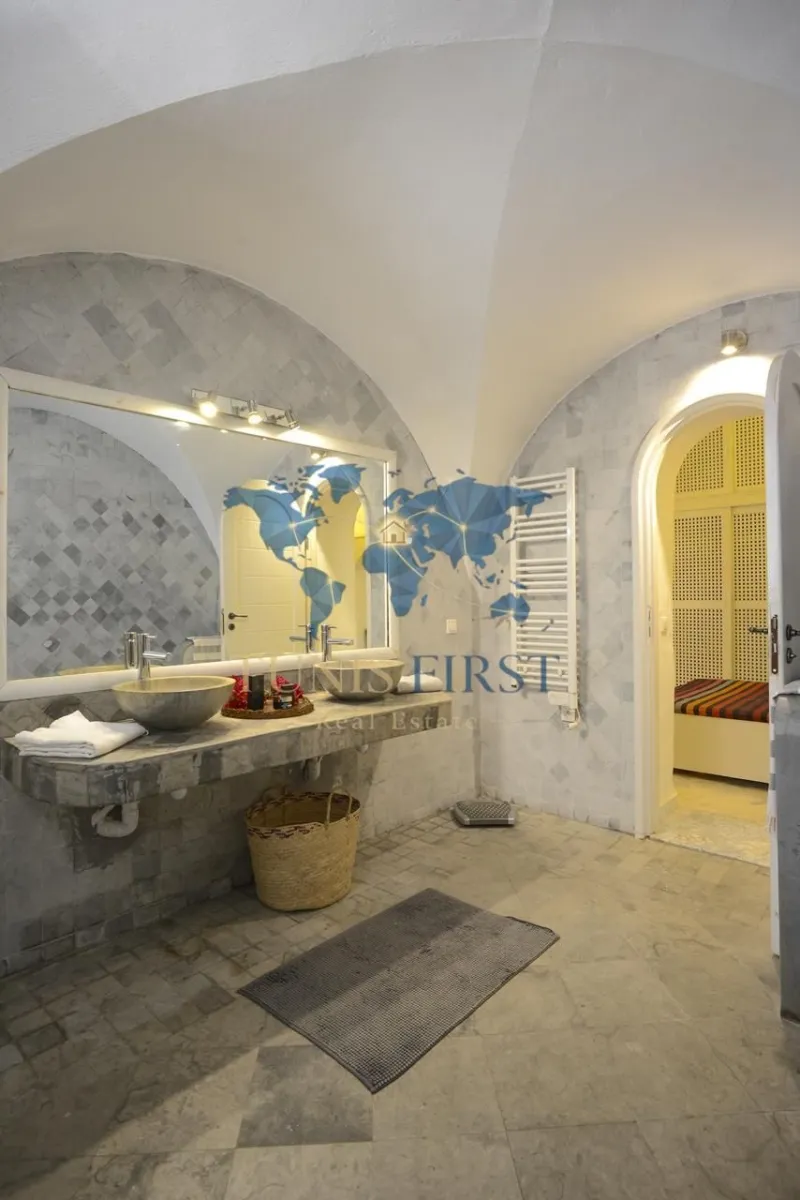 À vendre Deux villas indépendantes pieds dans l’eau à Kerkennah — Kerkenah