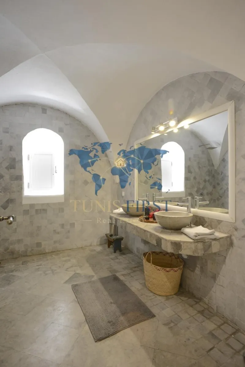 À vendre Deux villas indépendantes pieds dans l’eau à Kerkennah — Kerkenah