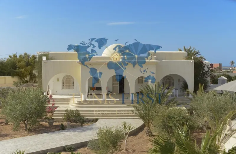 À vendre Deux villas indépendantes pieds dans l’eau à Kerkennah — Kerkenah