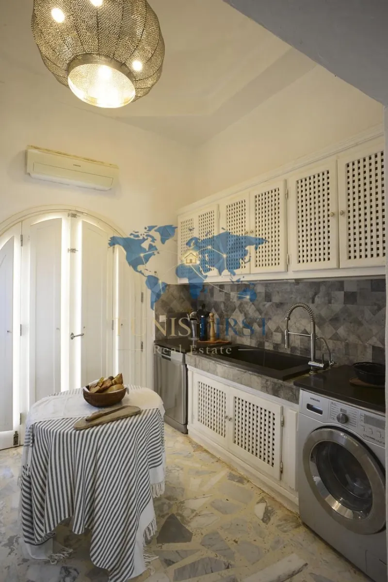 À vendre Deux villas indépendantes pieds dans l’eau à Kerkennah — Kerkenah