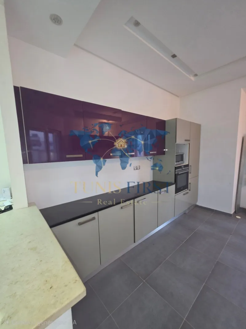 À Vendre Villa pied dans l'eau à Raoued — Raoued