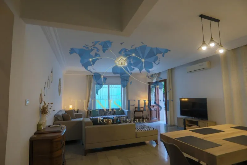 A louer RDC de Villa Meublée avec piscine à Carthage — Carthage